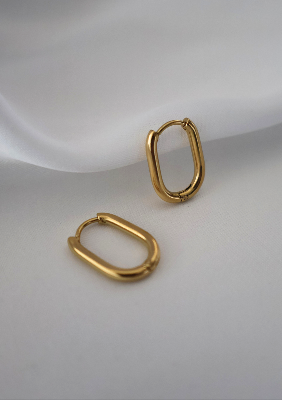 Pure Earrings I Gold