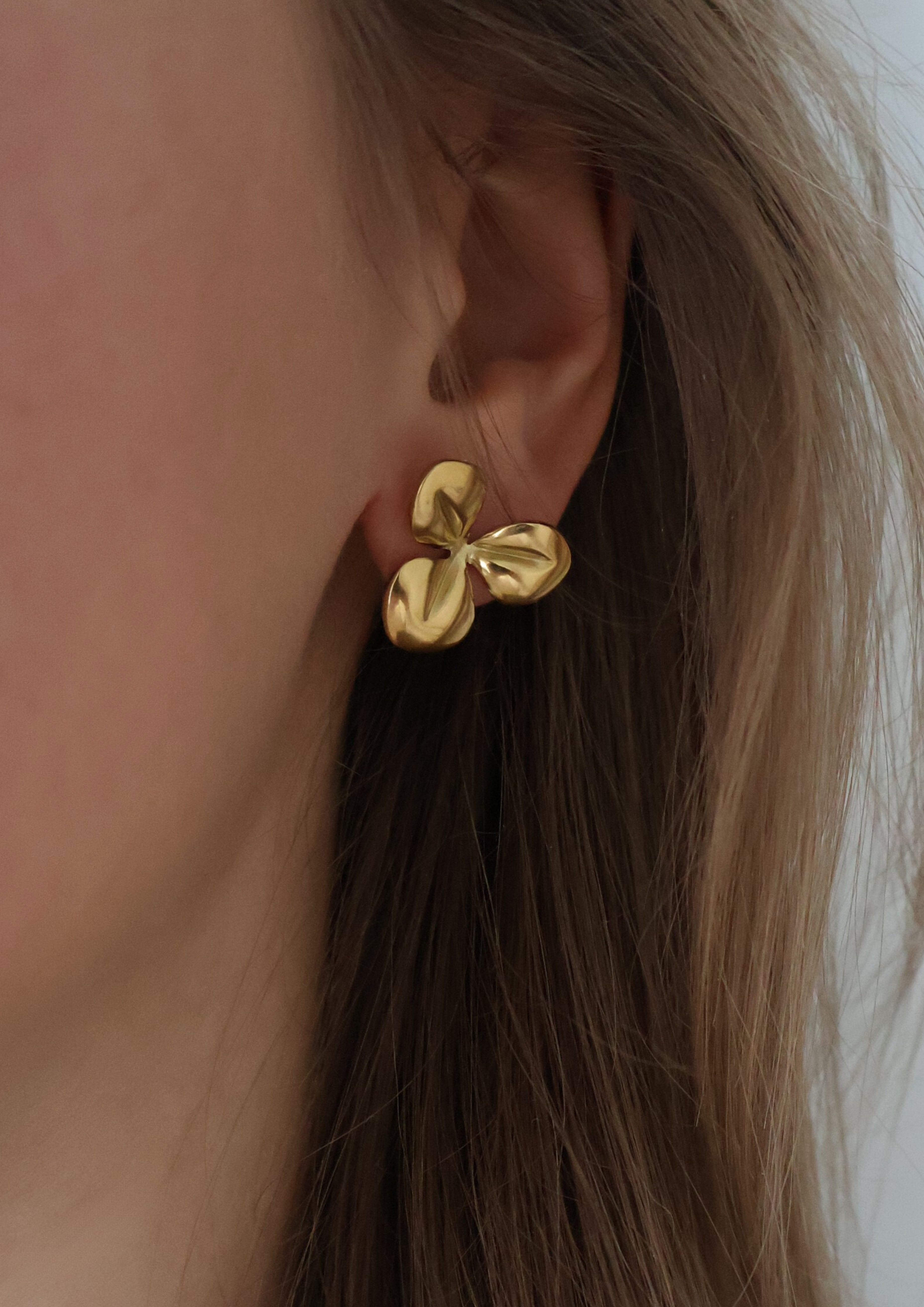Flora Ohrstecker I Gold