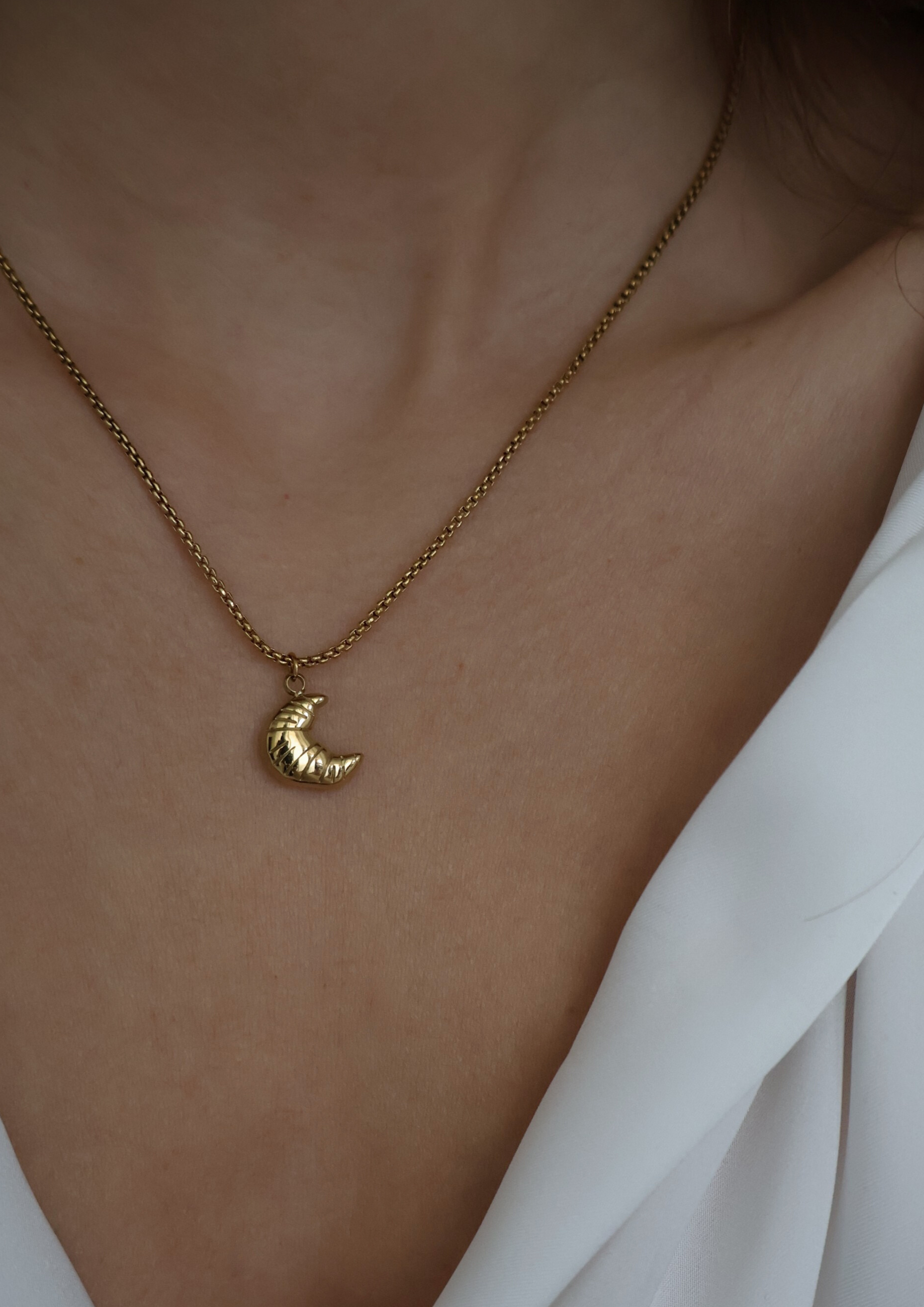 Croissant Halskette I Gold