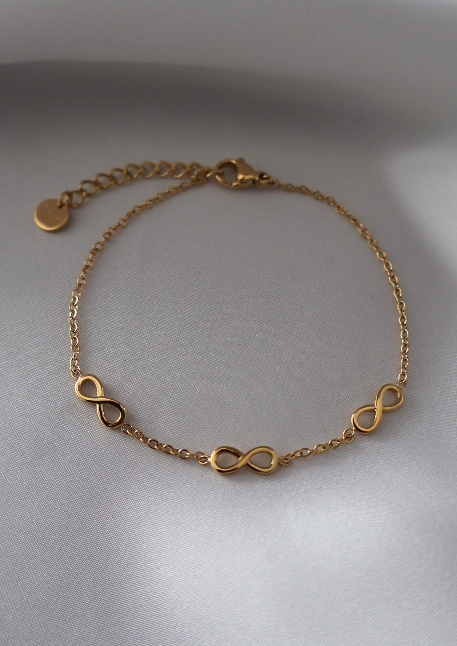 Infinity Armband I Gold