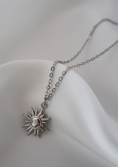 Virela Halskette I Silber