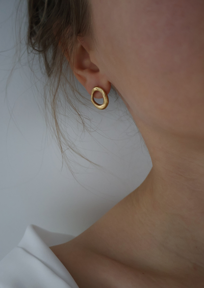 Ovalea Ohrstecker I Gold