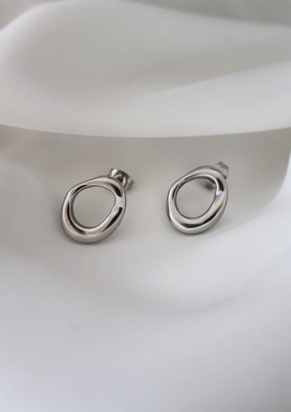 Ovalea Ohrstecker I Silber