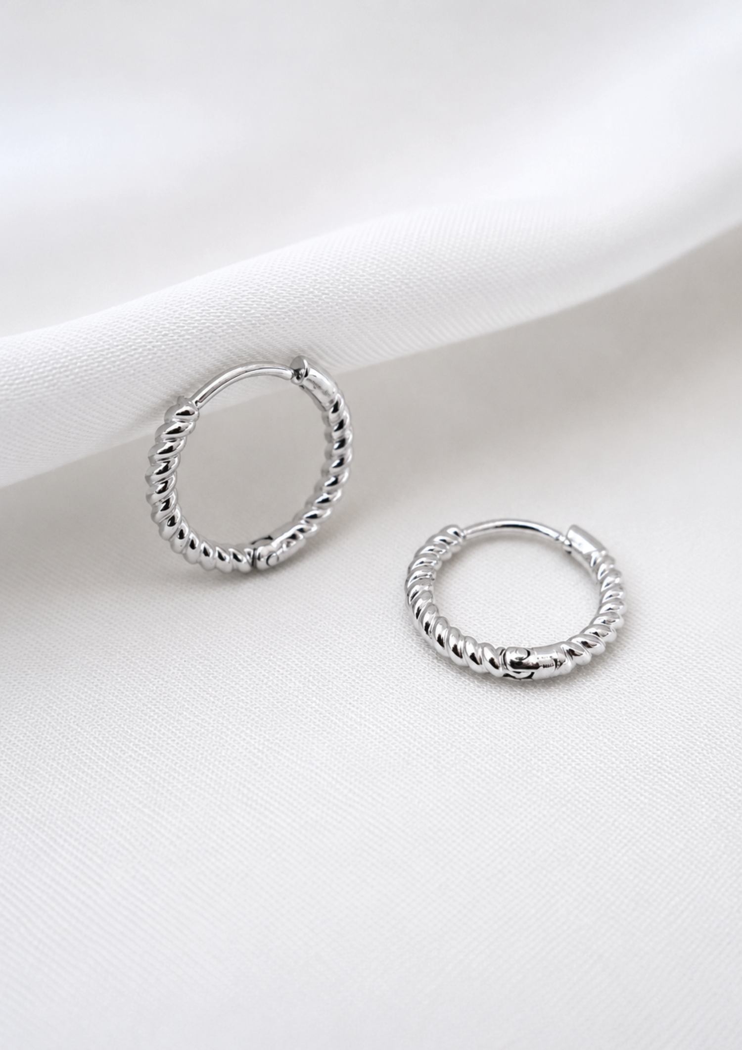 Dorea Earrings I Gold