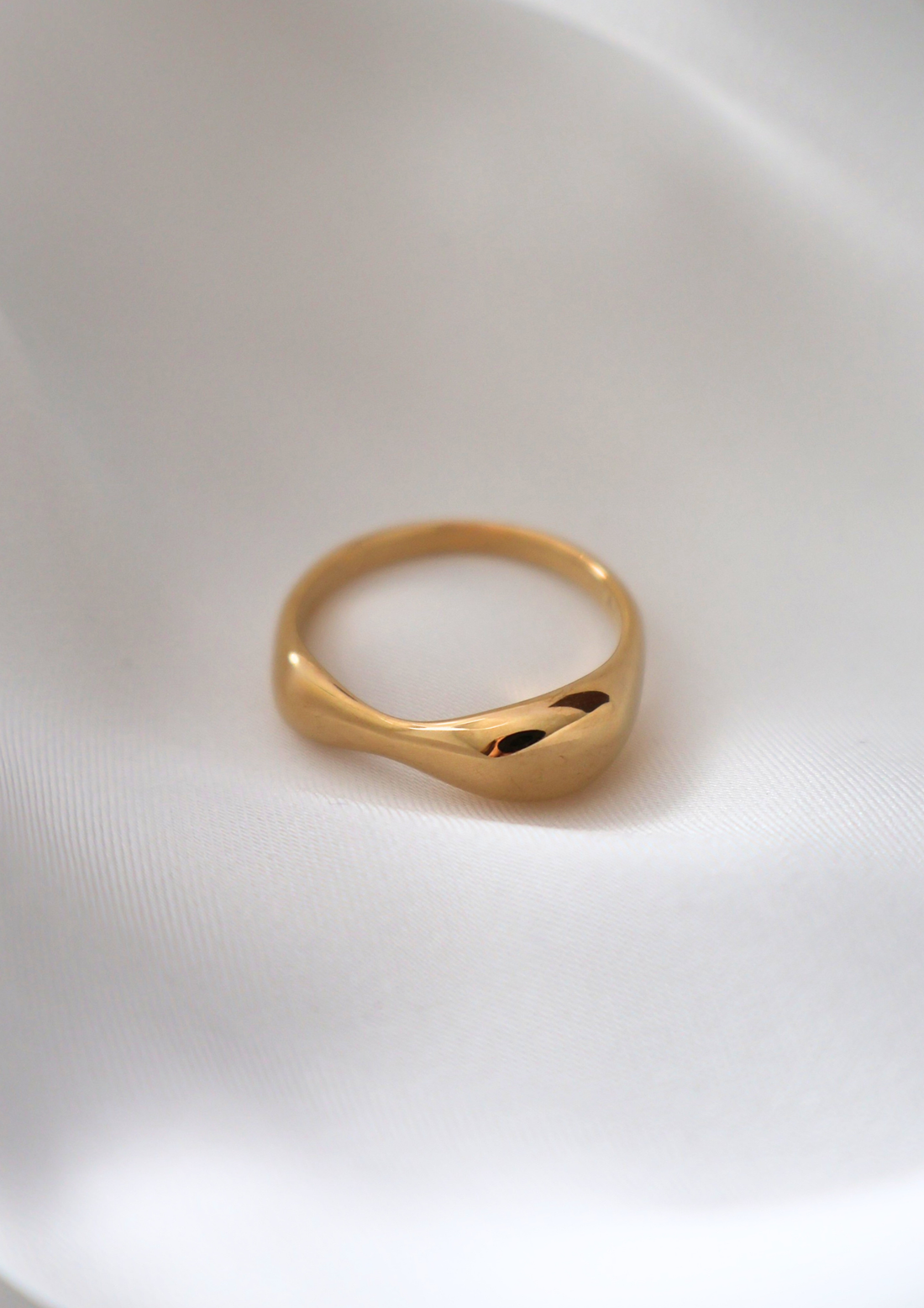 Soft Ring I Gold