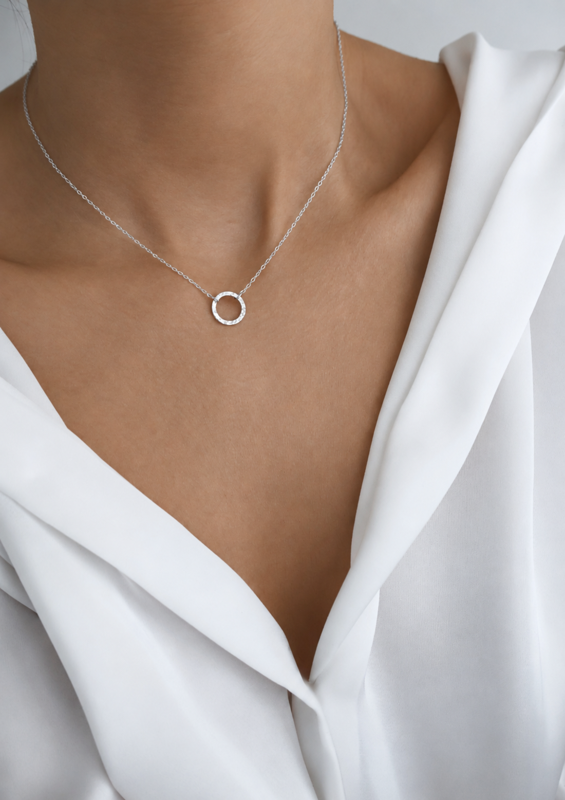 Raya Necklace I Silver